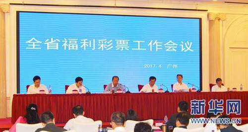 她的小情诗